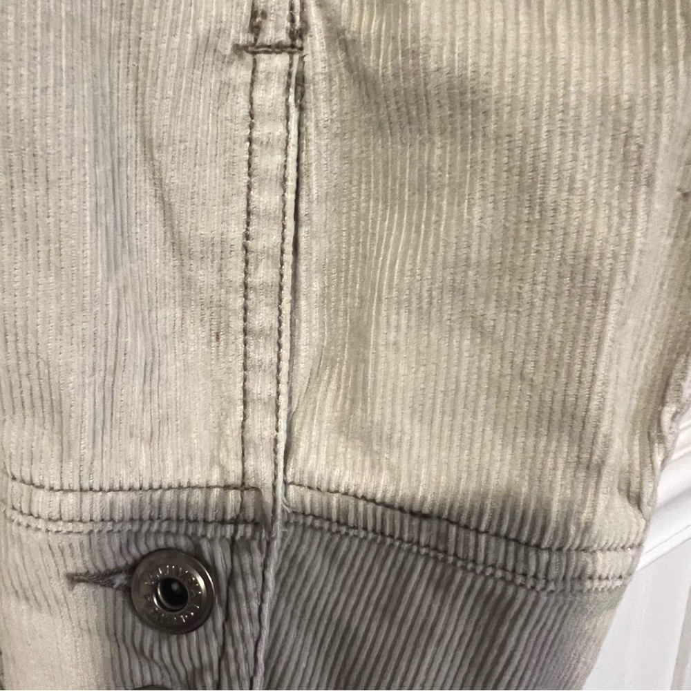 Columbia Tan Corduroy Jacket size small - Picture 4 of 11